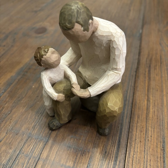 Willow Tree Grandfather and Grandmother figurine set - Picture 8 of 16